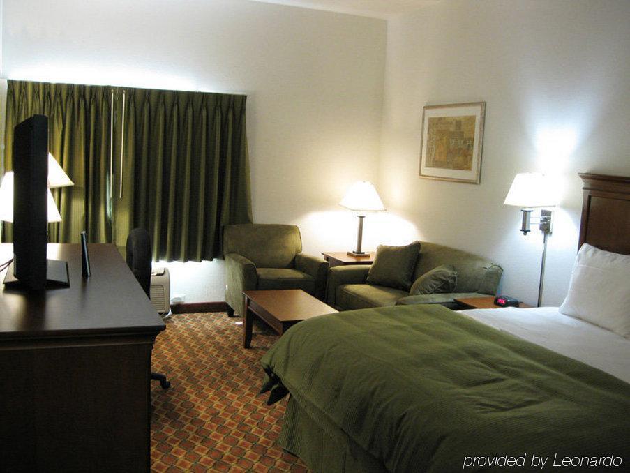 Best Western Plus Midamerica Hotel Mascoutah Quarto foto